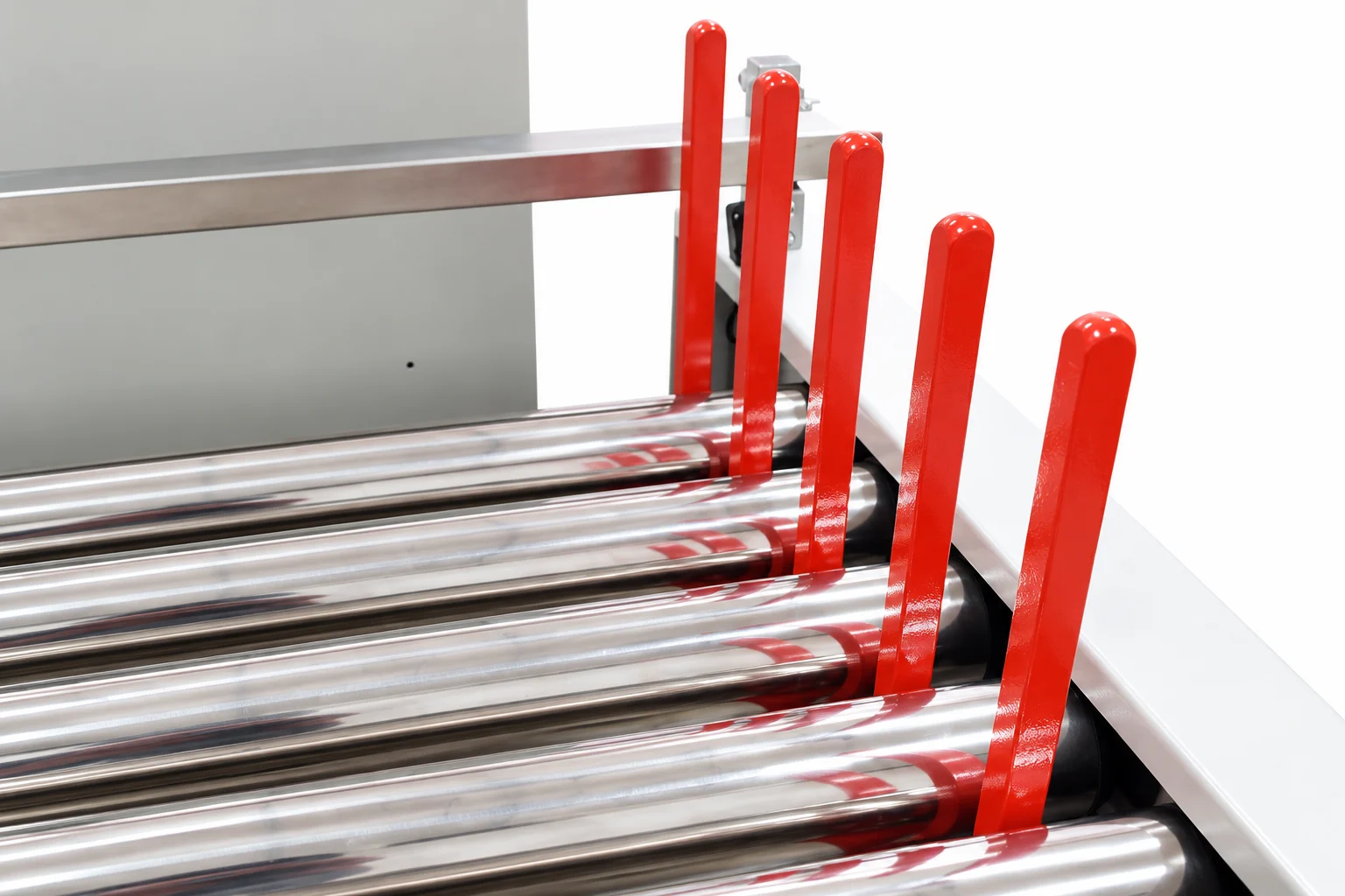 Carton transfer pusher